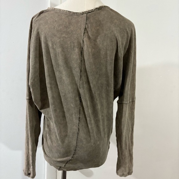 We The Free Olive Asymmetrical Blouse - Picture 5 of 12